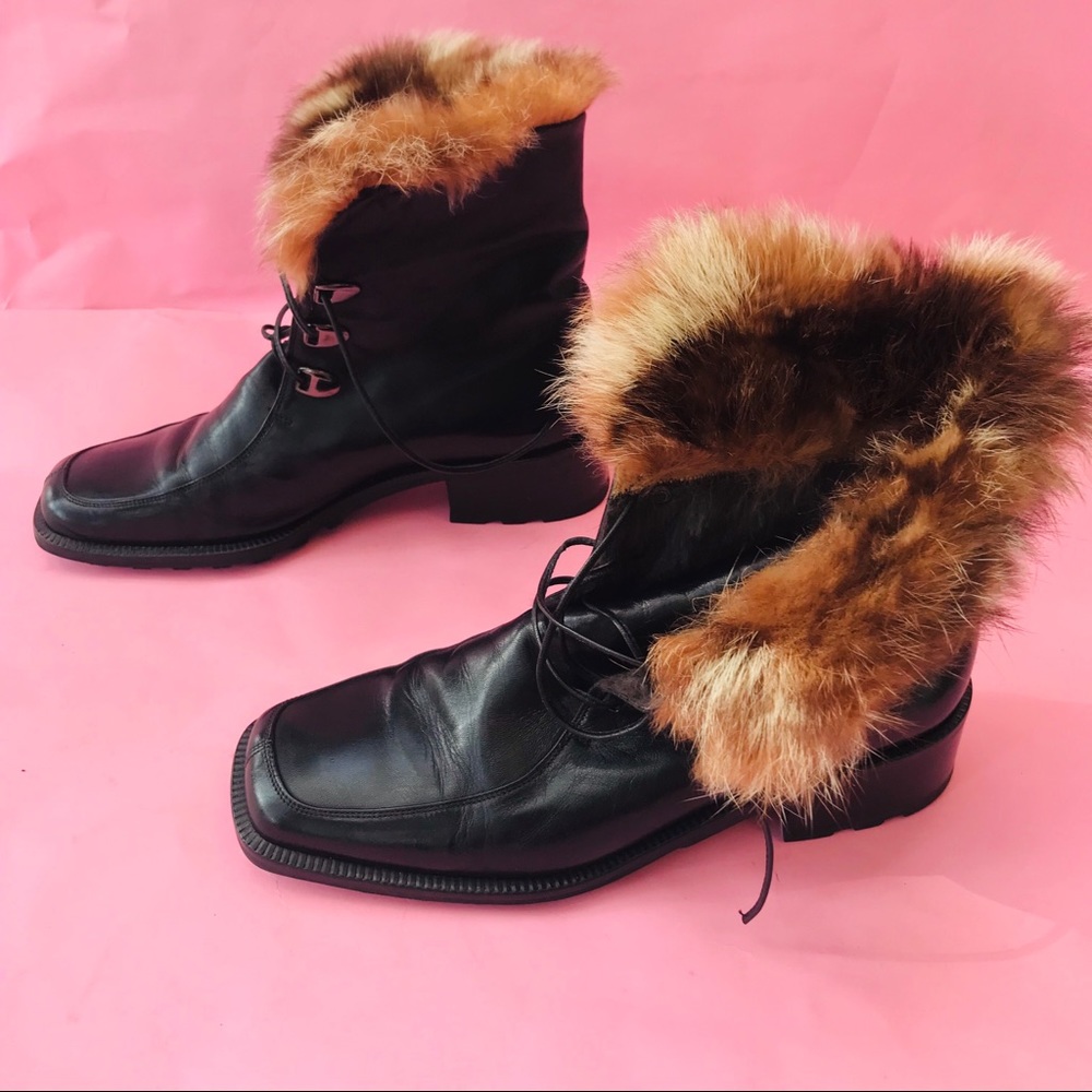 Vintage black genuine leather/rabbit fur booties